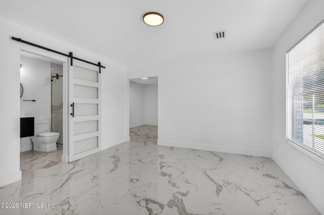 1407 GRANDVIEW Drive, Jacksonville, FL 32211