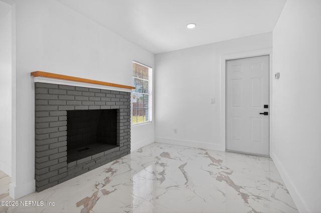 1407 GRANDVIEW Drive, Jacksonville, FL 32211