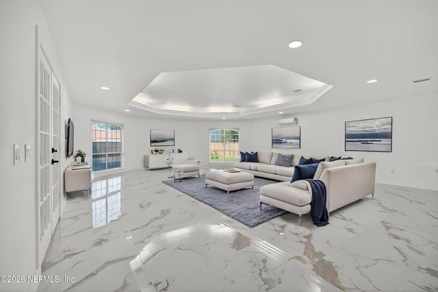 1407 GRANDVIEW Drive, Jacksonville, FL 32211