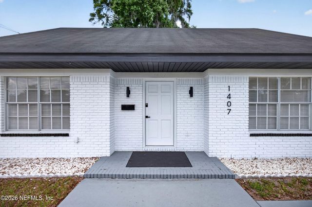 1407 GRANDVIEW Drive, Jacksonville, FL 32211