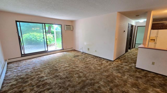 3919 Foss Road 101, Saint Anthony, MN 55421