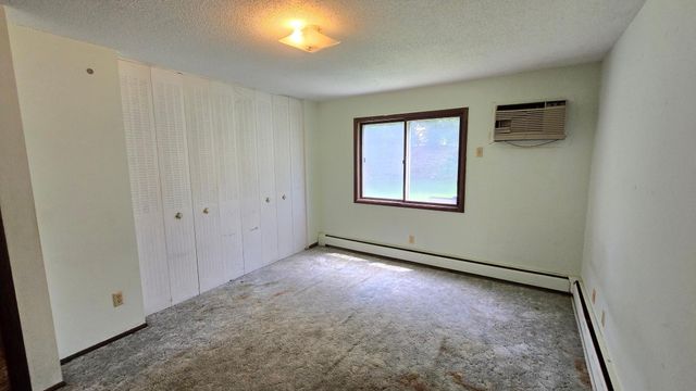 3919 Foss Road 101, Saint Anthony, MN 55421