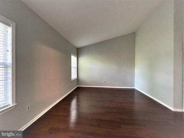 16 DORSET CT, Princeton, NJ 08540