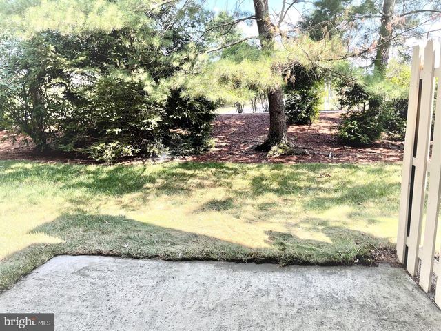 16 DORSET CT, Princeton, NJ 08540