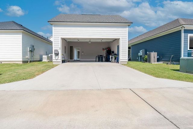 172 Royal Oak Boulevard, Thibodaux, LA 70301