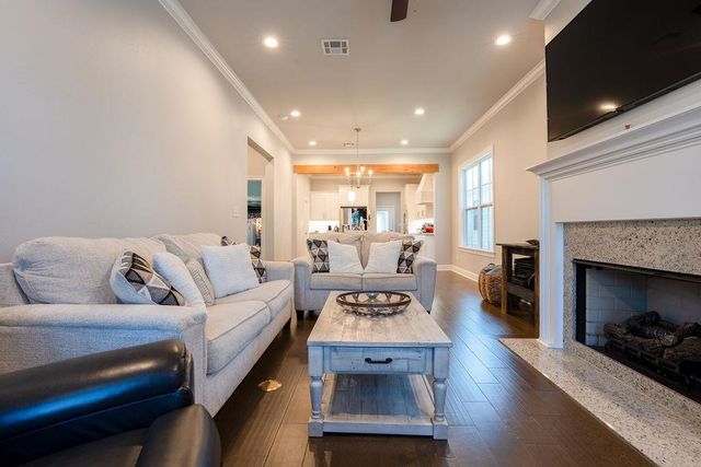 172 Royal Oak Boulevard, Thibodaux, LA 70301