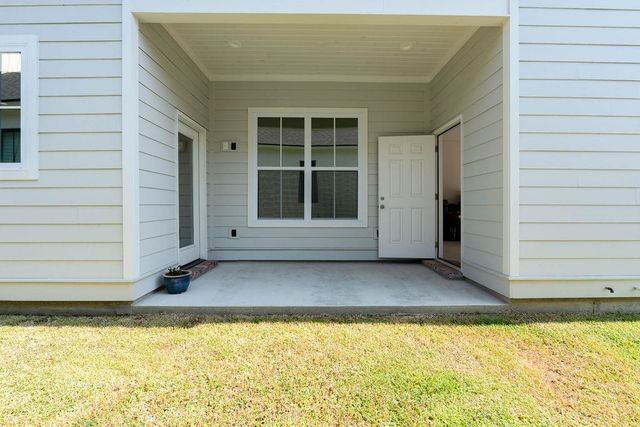 172 Royal Oak Boulevard, Thibodaux, LA 70301