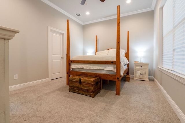 172 Royal Oak Boulevard, Thibodaux, LA 70301