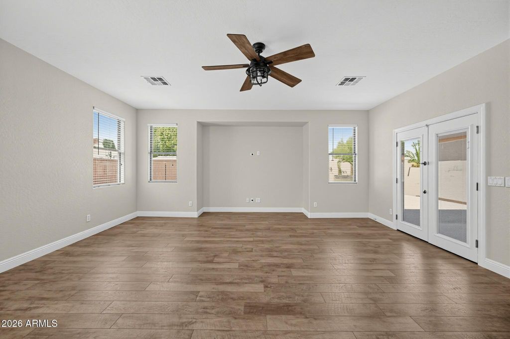 22180 W ASHLEIGH MARIE Drive, Buckeye, AZ 85326 — photo 4