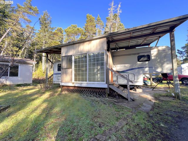 55769 PROSPER JUNCTION Rd, Bandon, OR 97411