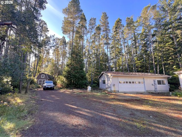 55769 PROSPER JUNCTION Rd, Bandon, OR 97411