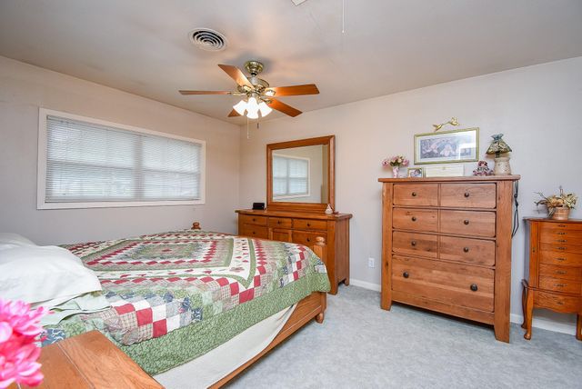 1510 Michael Street, El Campo, TX 77437