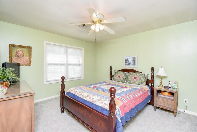 1510 Michael Street, El Campo, TX 77437