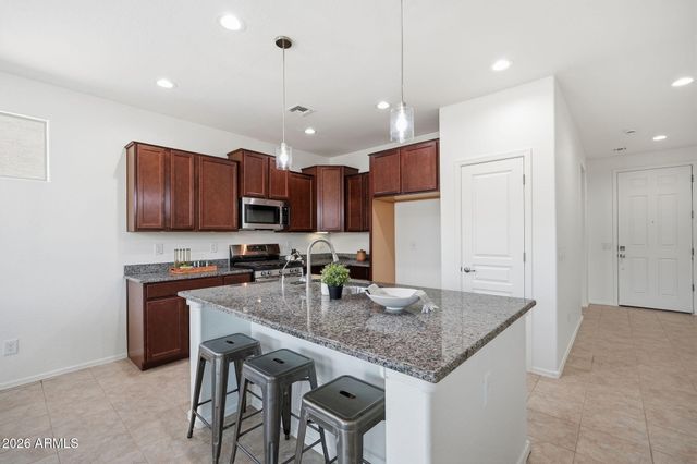 41602 W CALIENTE Drive, Maricopa, AZ 85138