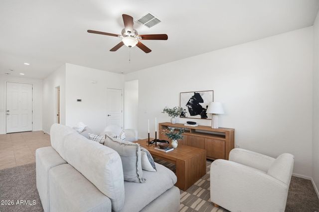 41602 W CALIENTE Drive, Maricopa, AZ 85138