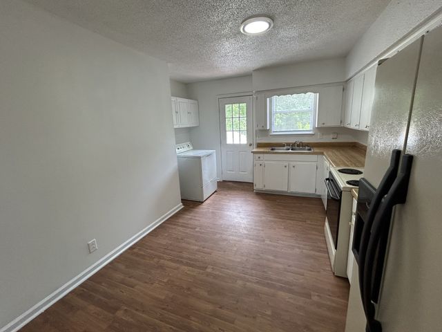711 Frankfort Dr, Hermitage, TN 37076