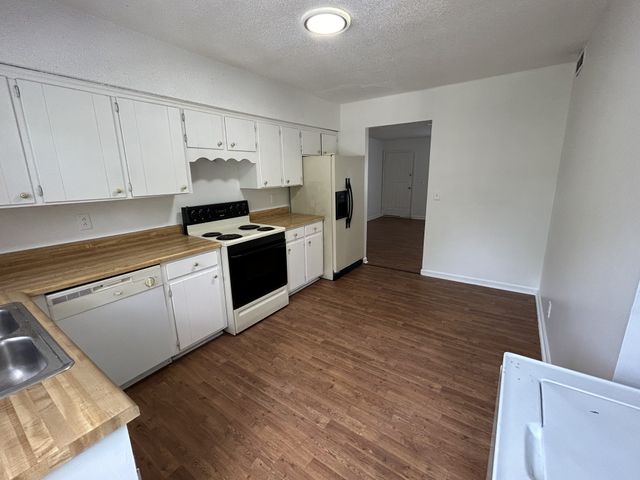 711 Frankfort Dr, Hermitage, TN 37076