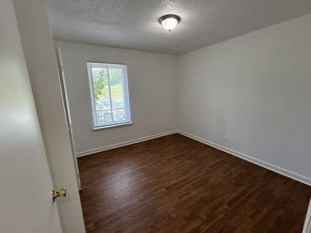 711 Frankfort Dr, Hermitage, TN 37076