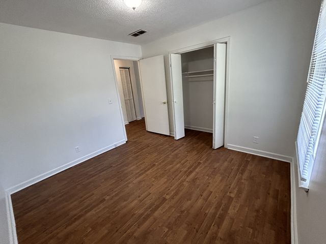 711 Frankfort Dr, Hermitage, TN 37076