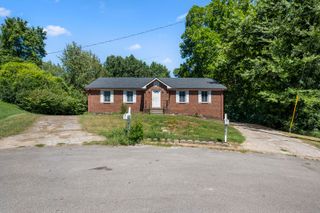 711 Frankfort Dr, Hermitage, TN 37076