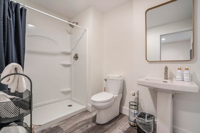 922 N Hill Street, South Bend, IN 46617