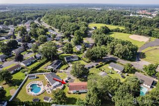 6 Bates Court, Old Bridge, NJ 08859