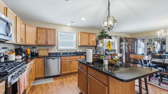 5076 Redwall Rim Passageway, Fort Wayne, IN 46808