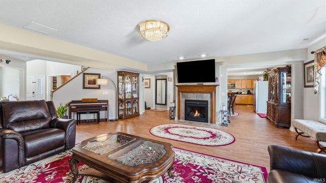 5076 Redwall Rim Passageway, Fort Wayne, IN 46808