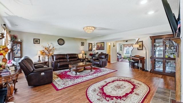 5076 Redwall Rim Passageway, Fort Wayne, IN 46808