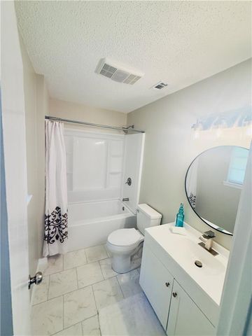 6350 Bay Road, Mobile, AL 36605