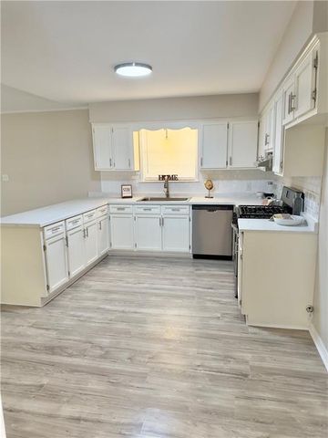 6350 Bay Road, Mobile, AL 36605