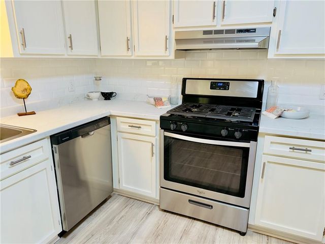 6350 Bay Road, Mobile, AL 36605