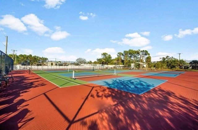 240 BLACKBURN BOULEVARD, North Port, FL 34287