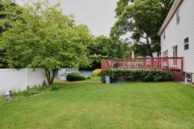 30 1st Avenue, Holtsville, NY 11742