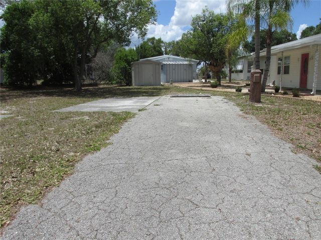 20 SILVER DOCTOR LANE, Lake Wales, FL 33898