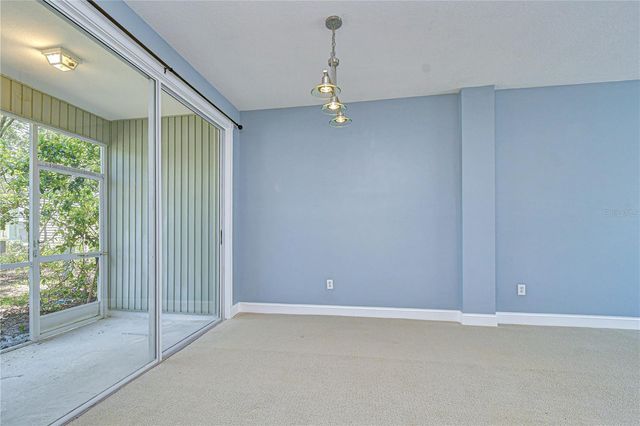 12473 COUNTRY WHITE CIRCLE, Tampa, FL 33635