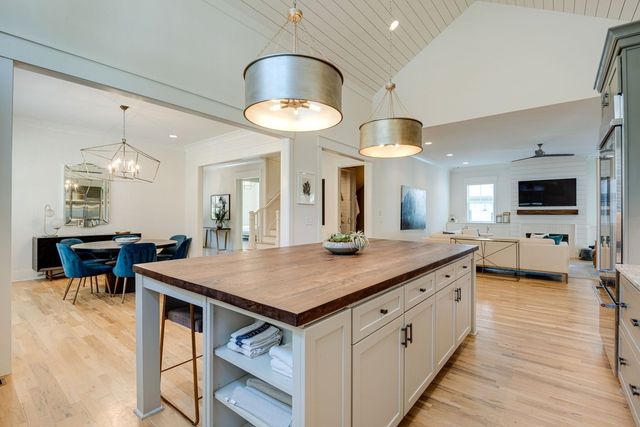 118 Cheekwood Ter, Nashville, TN 37205