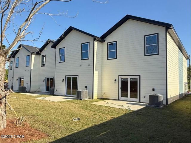 5333 Cherry Street, Panama City, FL 32404