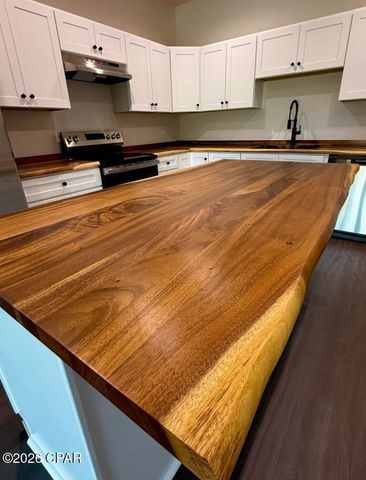 5333 Cherry Street, Panama City, FL 32404