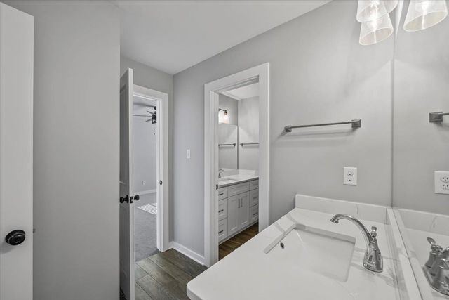 90 VALLEYVIEW LN, Oakland, TN 38060