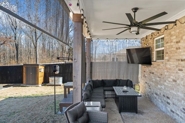 90 VALLEYVIEW LN, Oakland, TN 38060