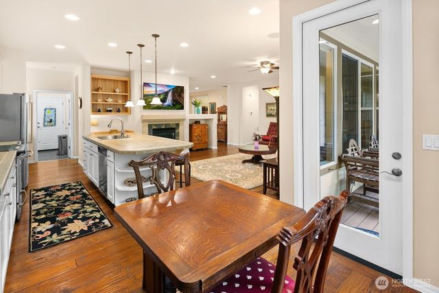 23410 NE 129th Court, Redmond, WA 98053