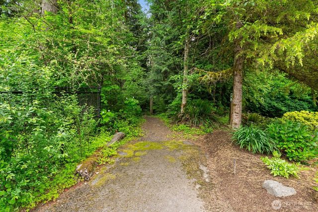 23410 NE 129th Court, Redmond, WA 98053