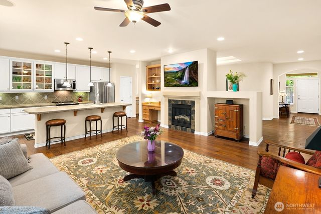 23410 NE 129th Court, Redmond, WA 98053