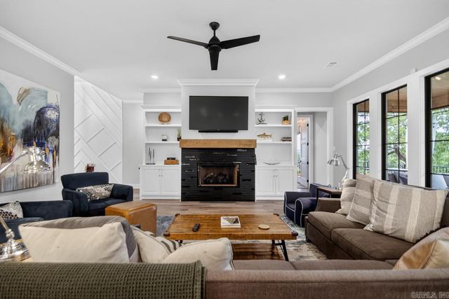 101 War Eagle Drive, Maumelle, AR 72113