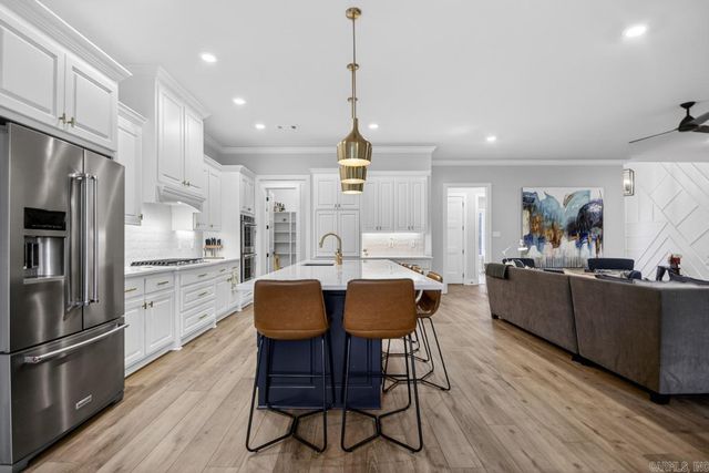 101 War Eagle Drive, Maumelle, AR 72113