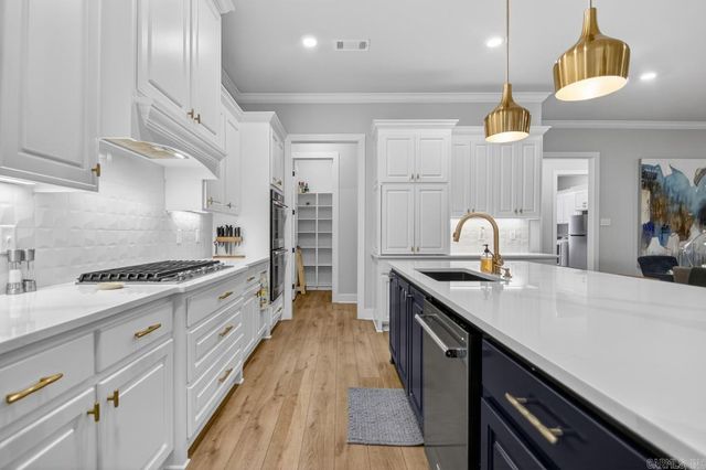 101 War Eagle Drive, Maumelle, AR 72113