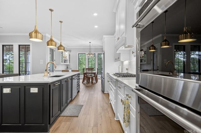 101 War Eagle Drive, Maumelle, AR 72113