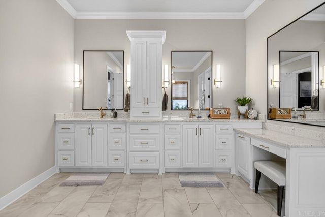 101 War Eagle Drive, Maumelle, AR 72113