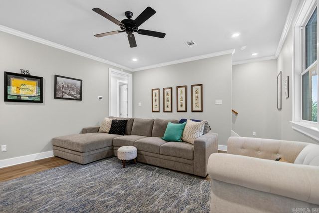 101 War Eagle Drive, Maumelle, AR 72113